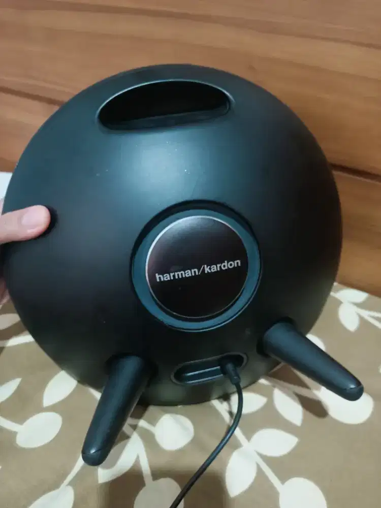 Harman Kardon Studio Onyx 4