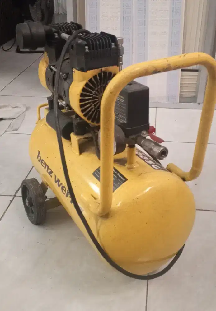 Kompresor listrik 1pk tabung 25L