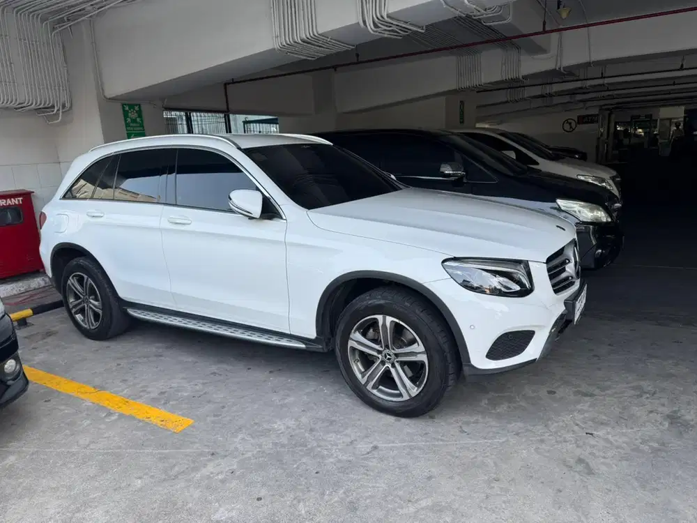 Mercedes-Benz GLC250 2017 Bensin