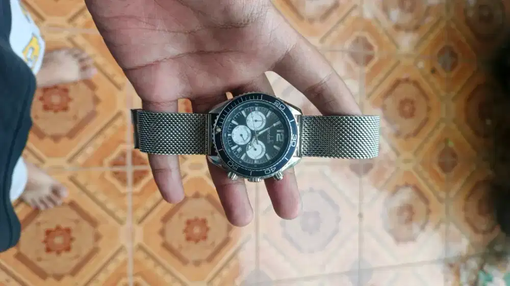 Jam tangan condotti cakep