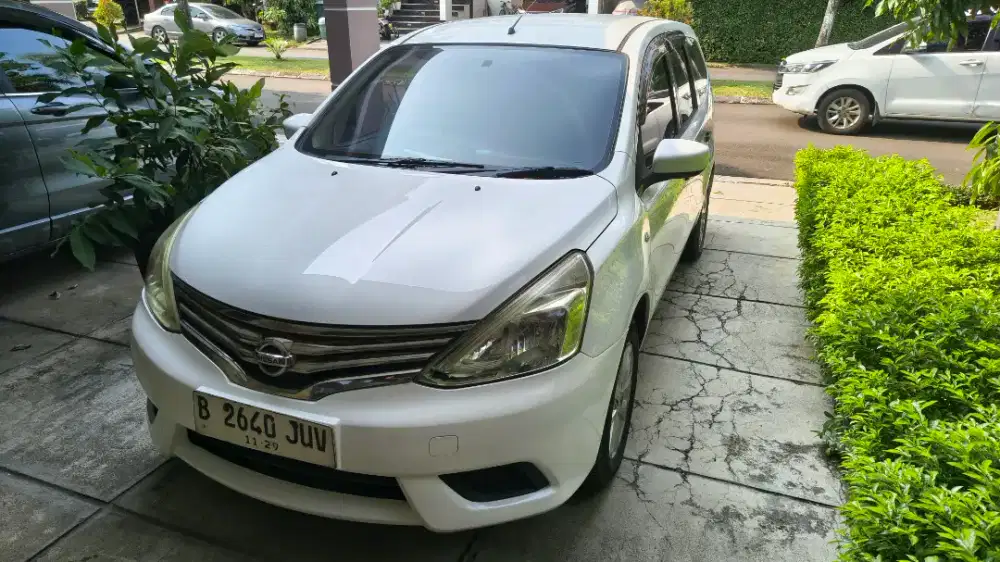 Nissan Grand Livina 2014 full original