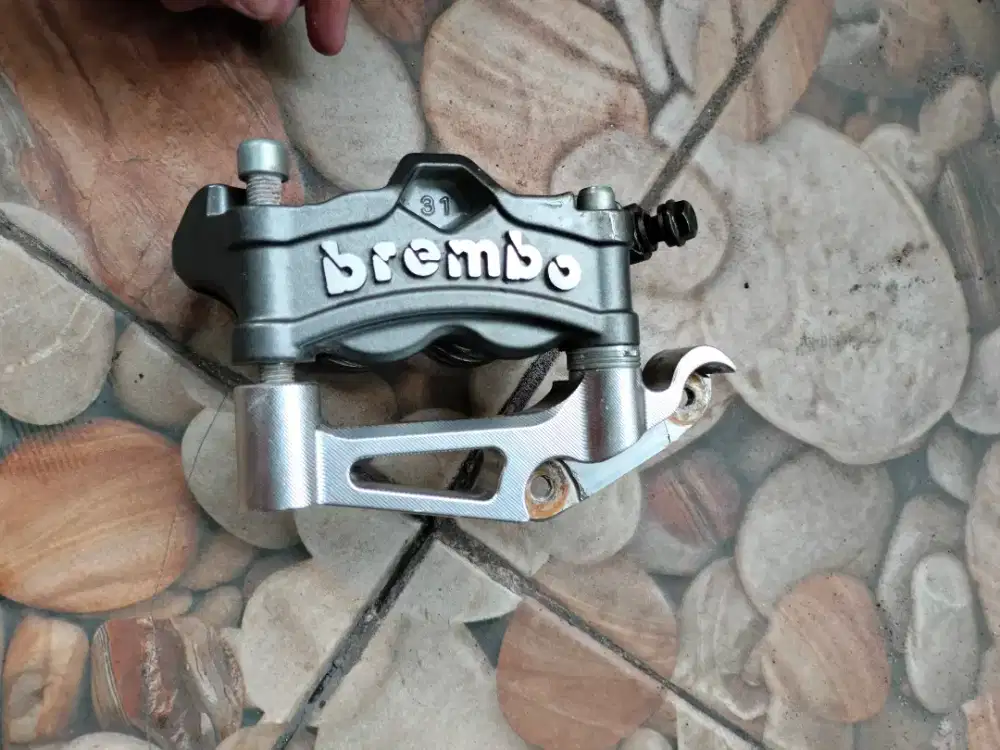 Kaliper Radial Brembo