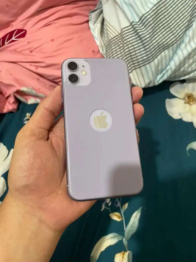 Iphone 11 128 x Ibox