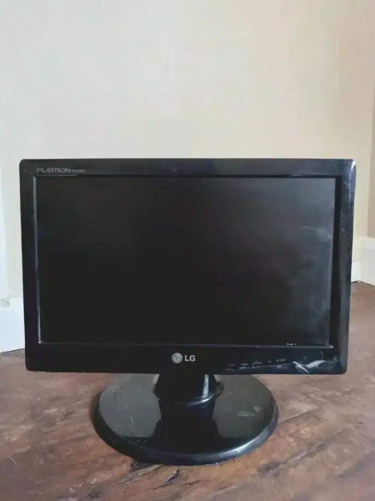 Monitor LG Bekas