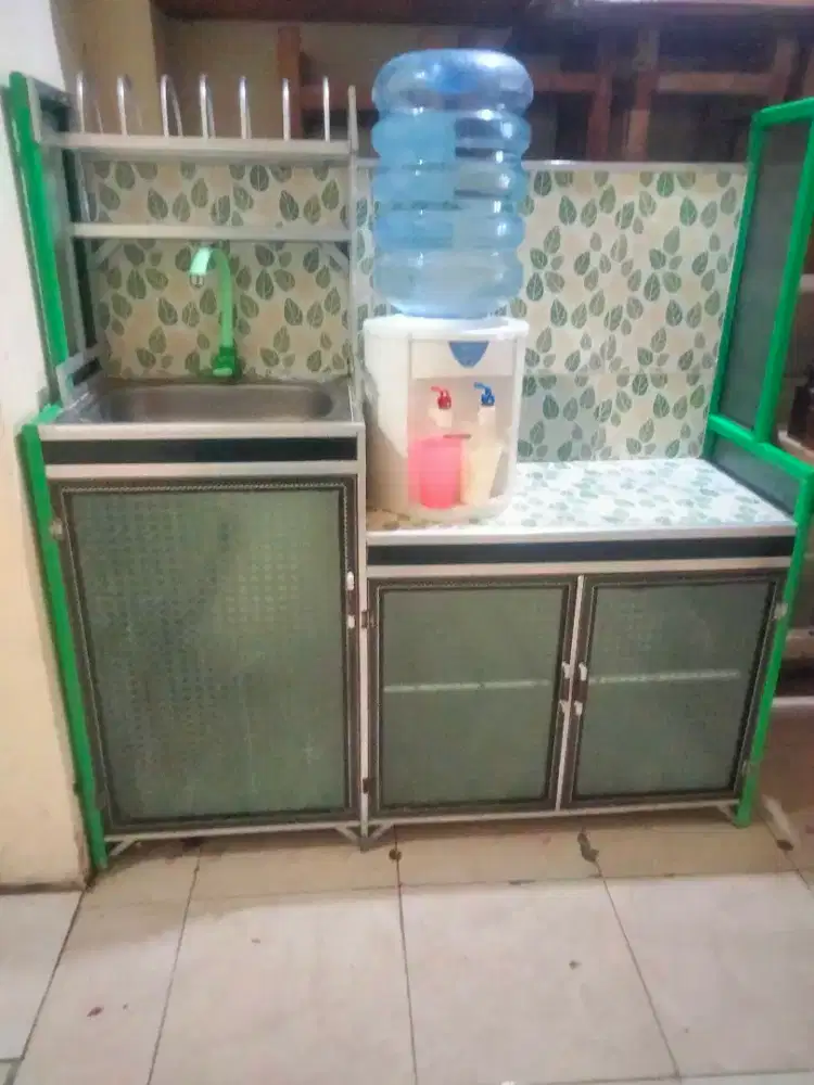 Dijual meja kompor dan wastafel + rak piring