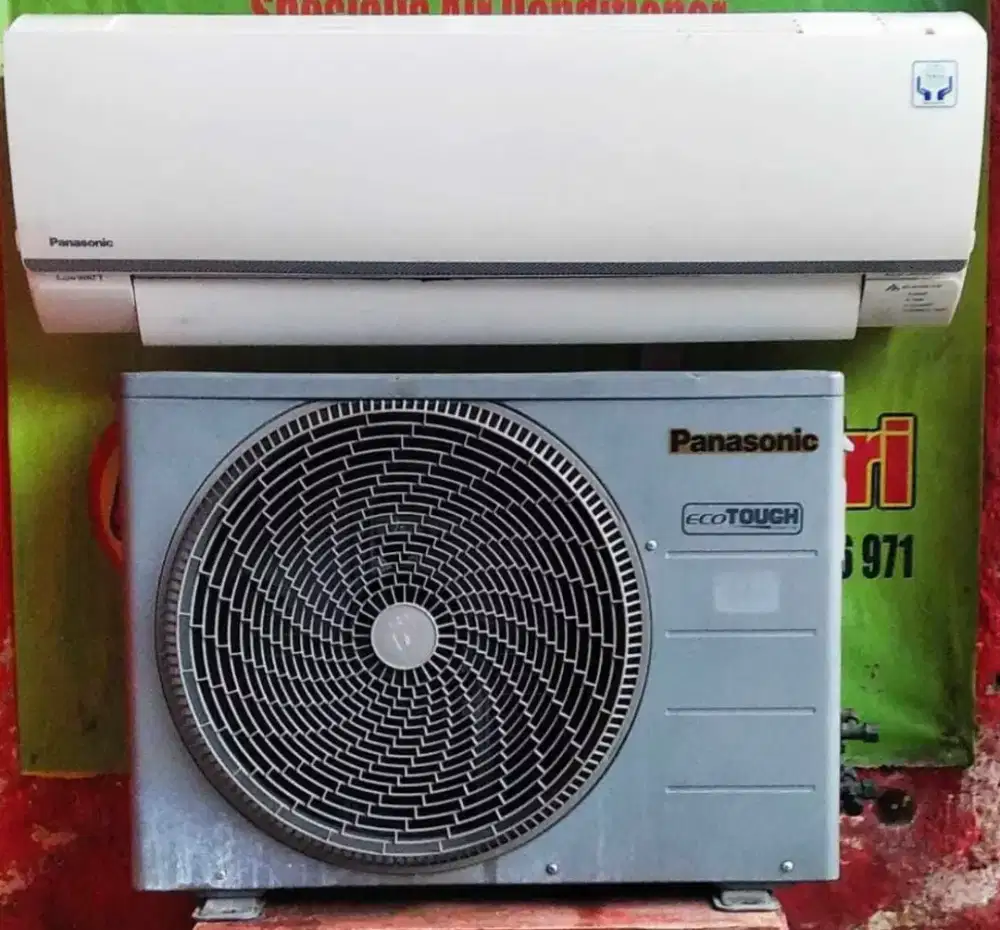 Jual ac panasonic 1/2pk R 32 lowwat 360 watt kondisi 95% ori semua