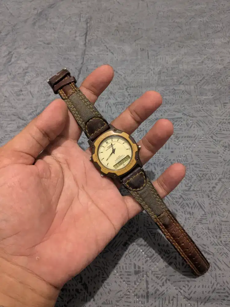 Jam tangan vintage casio w44 anadigi