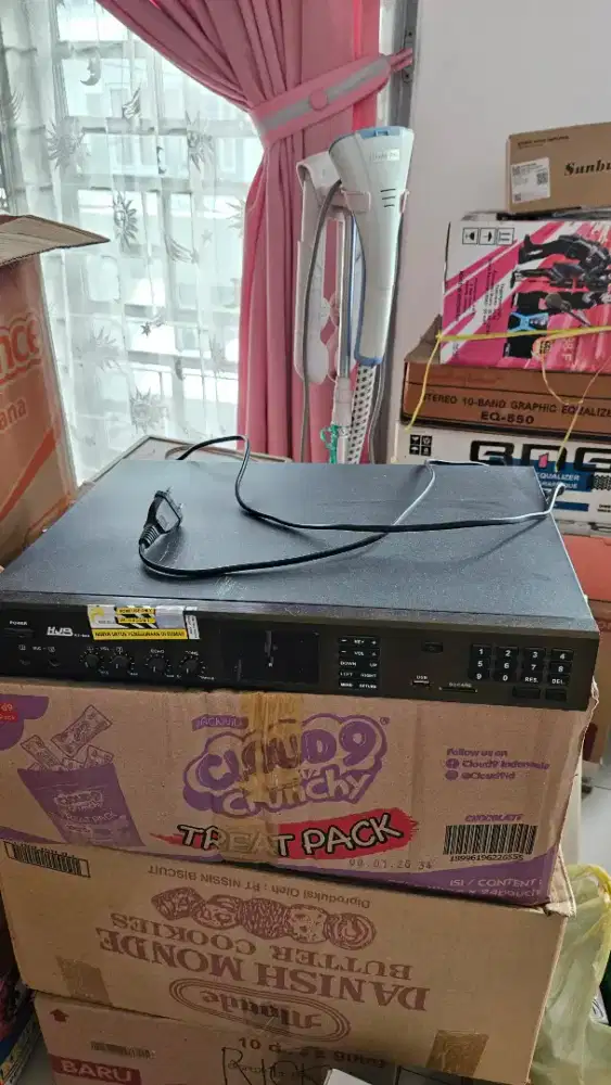Alat karaoke HJB KJ 888