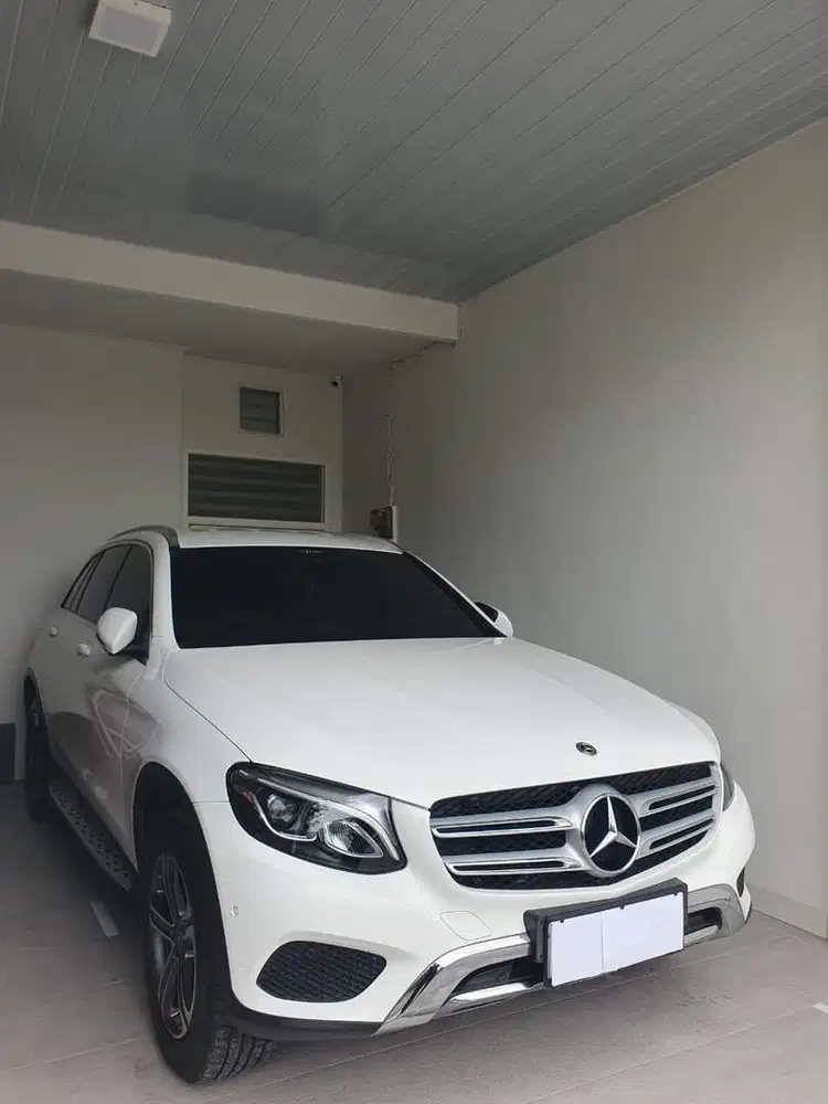 Mercedes-Benz GLC250 2017 Bensin