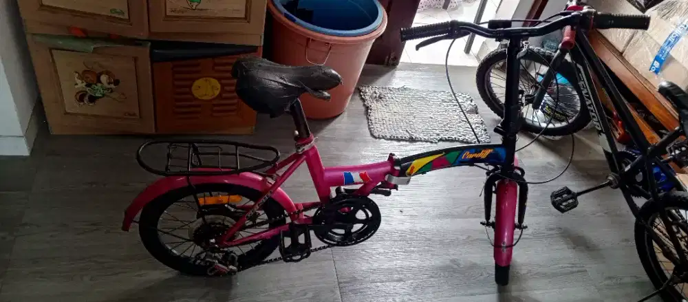 dijual sepeda anak2 bekas merk Genio Cardiff harga 500.000 nego