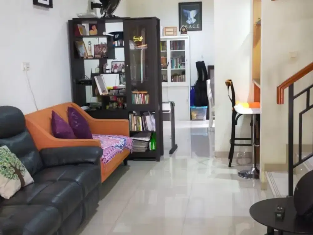 Jual rumah murah L6 di Victoria Metland Menteng, Cakung