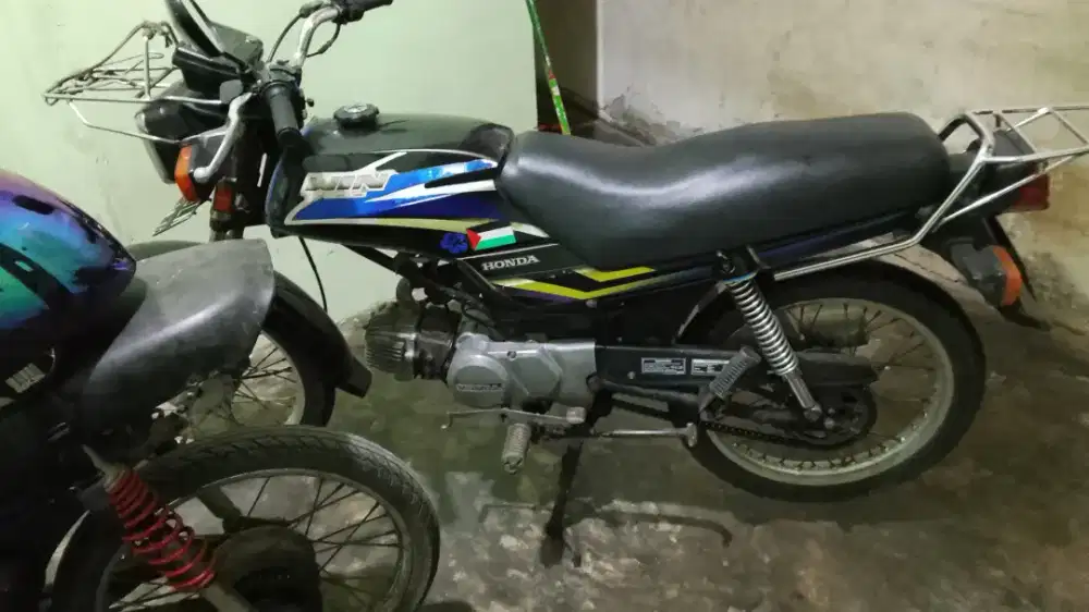 Jual honda win lengkap surat mesin bagus