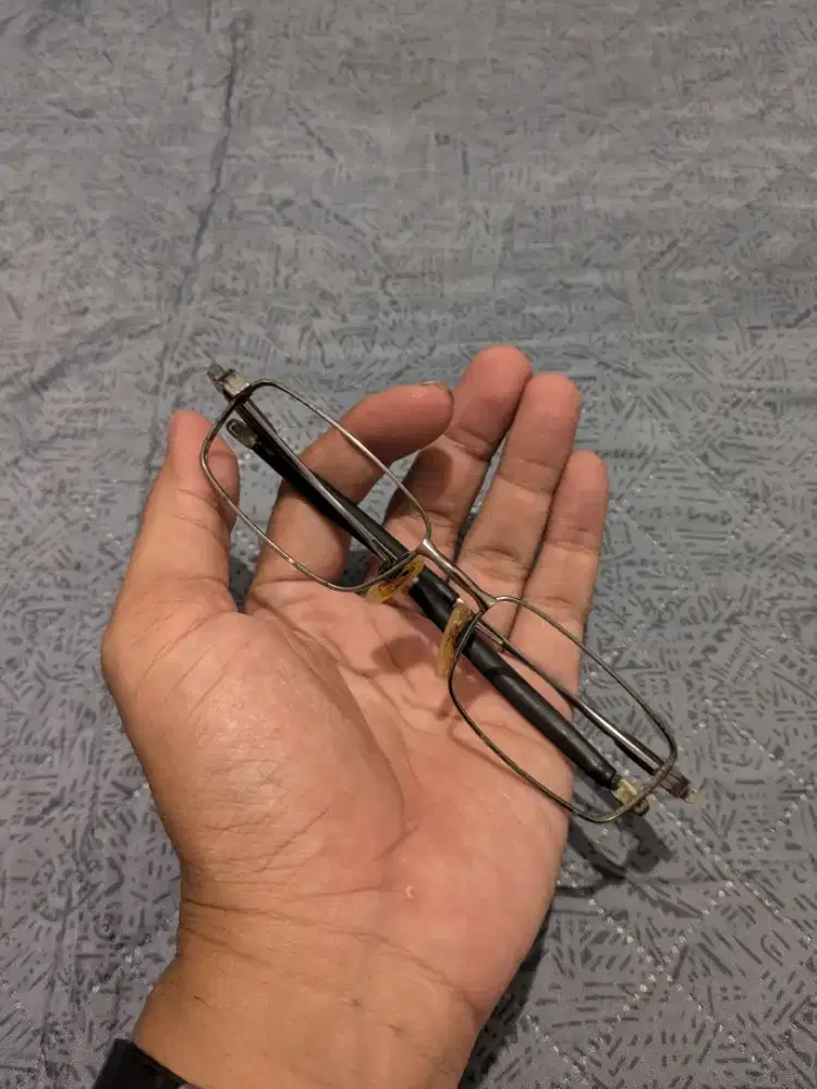 Frame kacamata oakley original