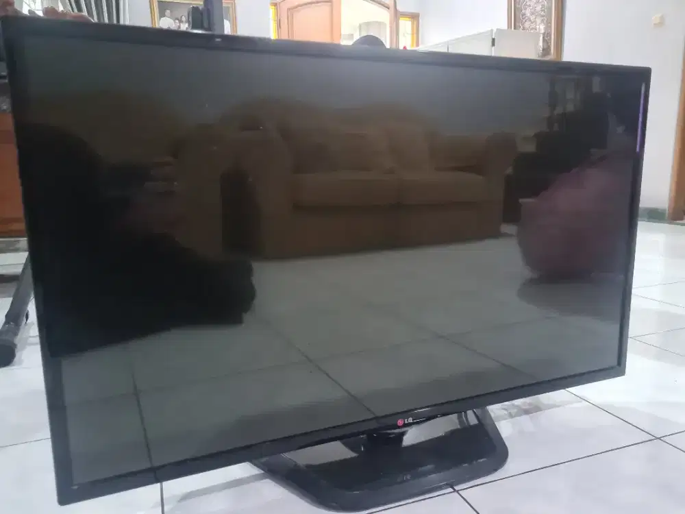Tv led merk LG 42 inch