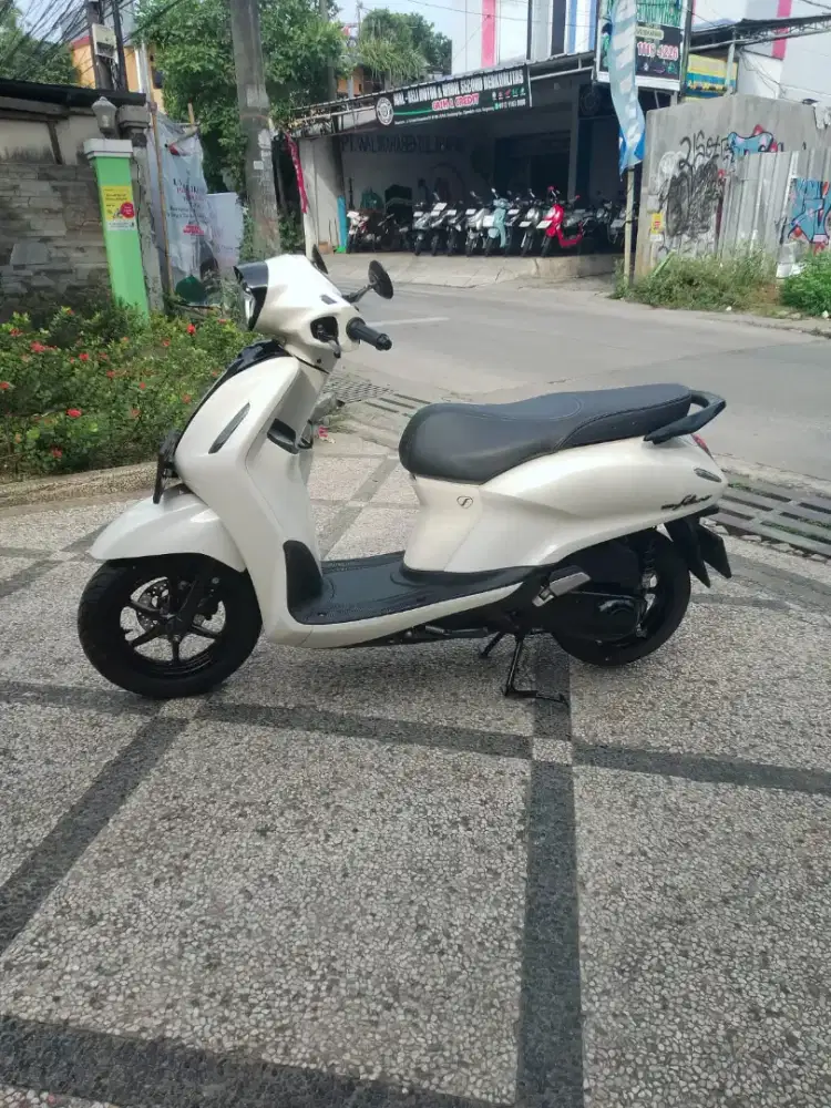 DP 800rb Yamaha Filano Neo 125cc tahun 2023