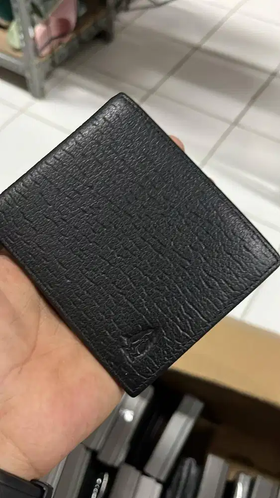 Dompet ori hushpuppies, stok terbatas