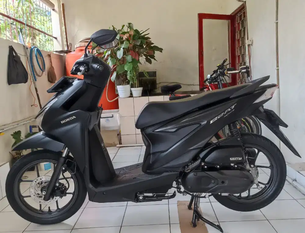 Honda beat Keyles tahun 2024 achir bln 12 Bekasi kota
