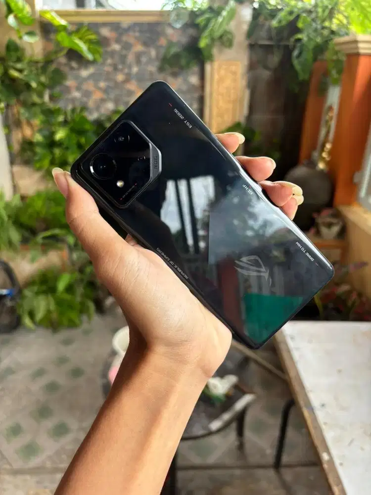 ASUS ROG Phone 8 12/256 Fullset No Minus Harga Pas