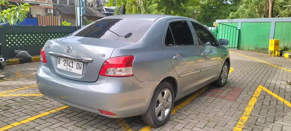 Toyota Limo 2007 Bensin