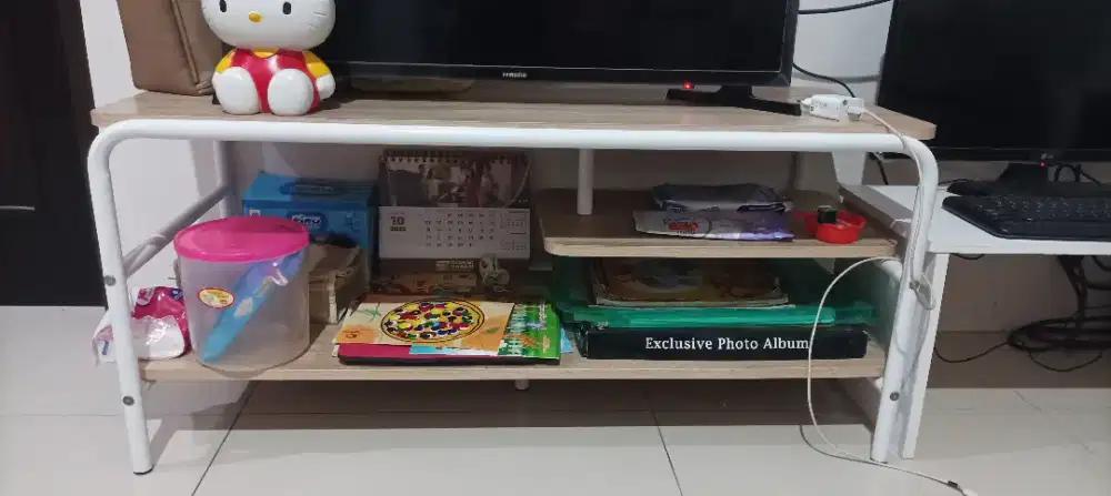 Meja TV Estetik - Second