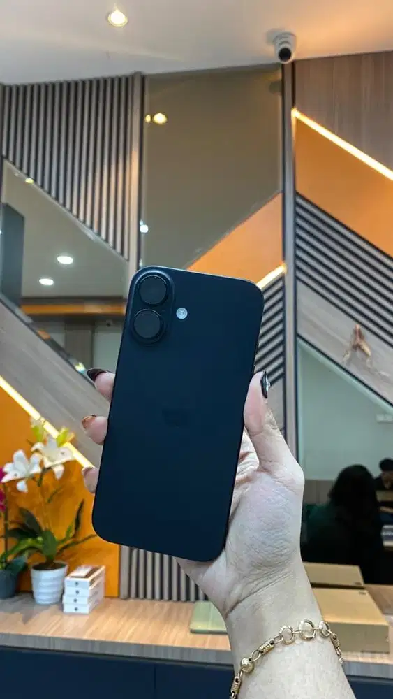 iphone 16 128gb sec resmi indo