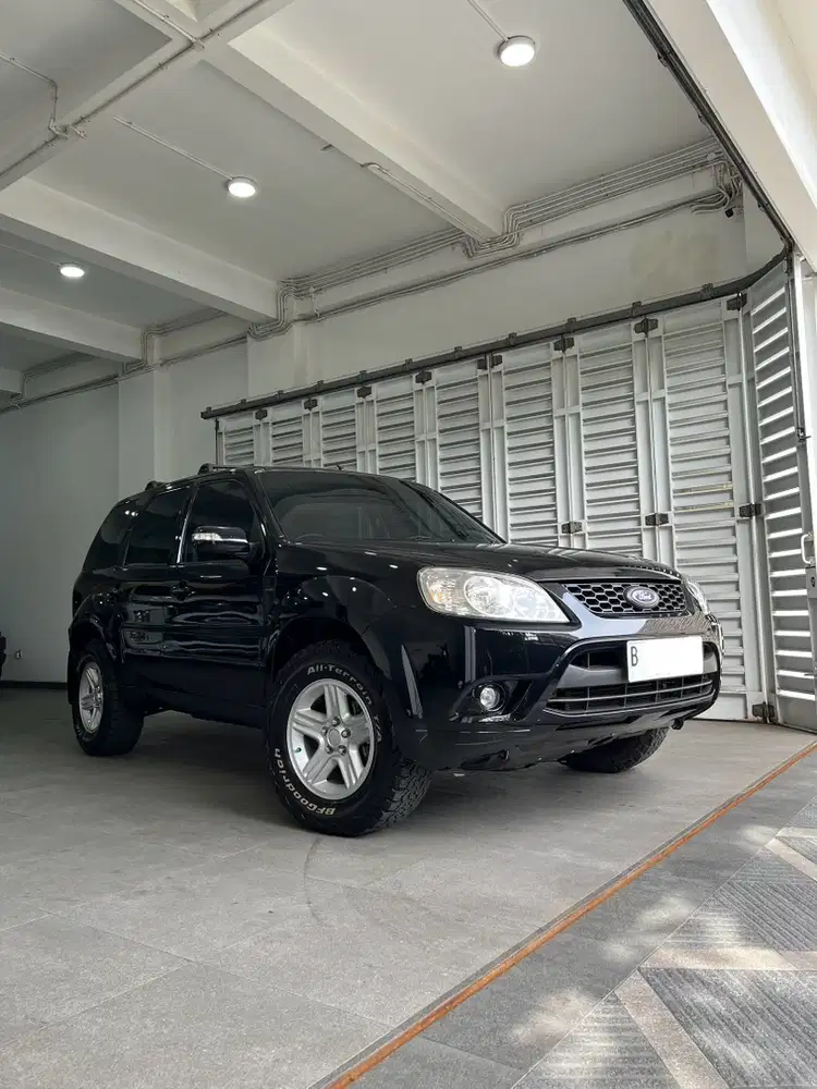 Ford Escape 2010 Bensin