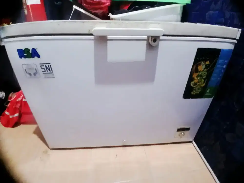 Dijual Freezer Besar Mumer