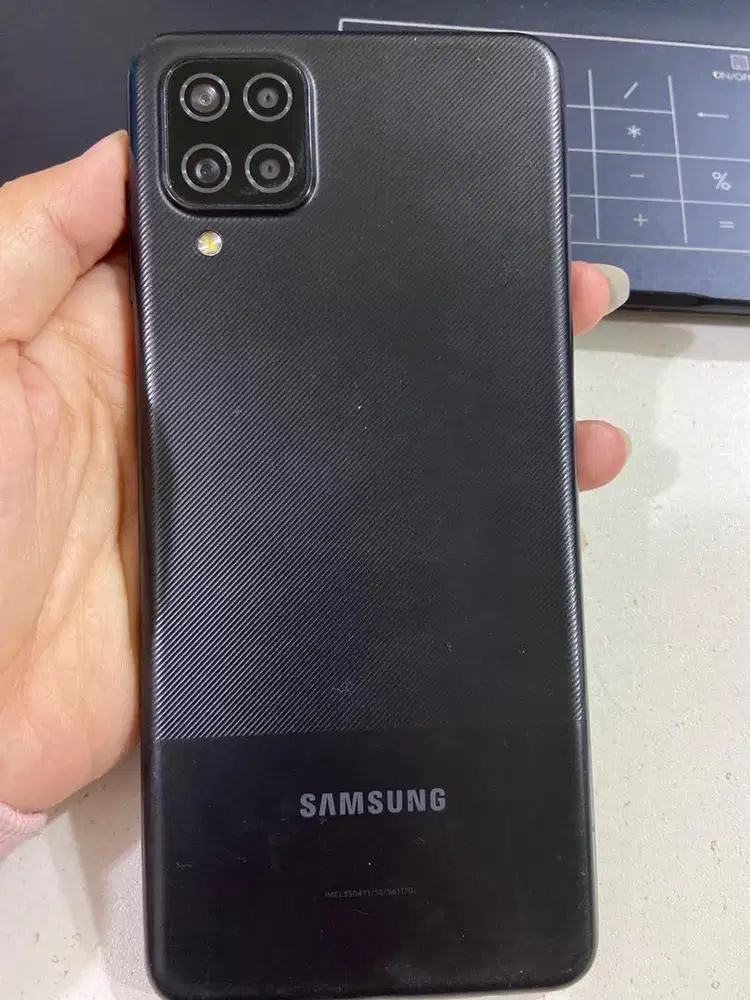 jual hp samsung A12 pemakaian 1 tahun