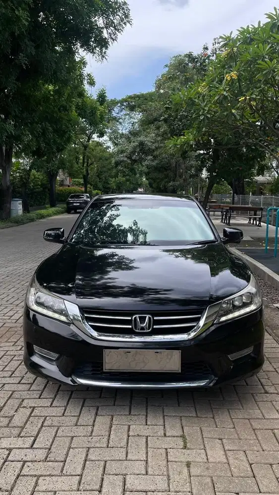 Jual honda accord cr2 vtil at 2013