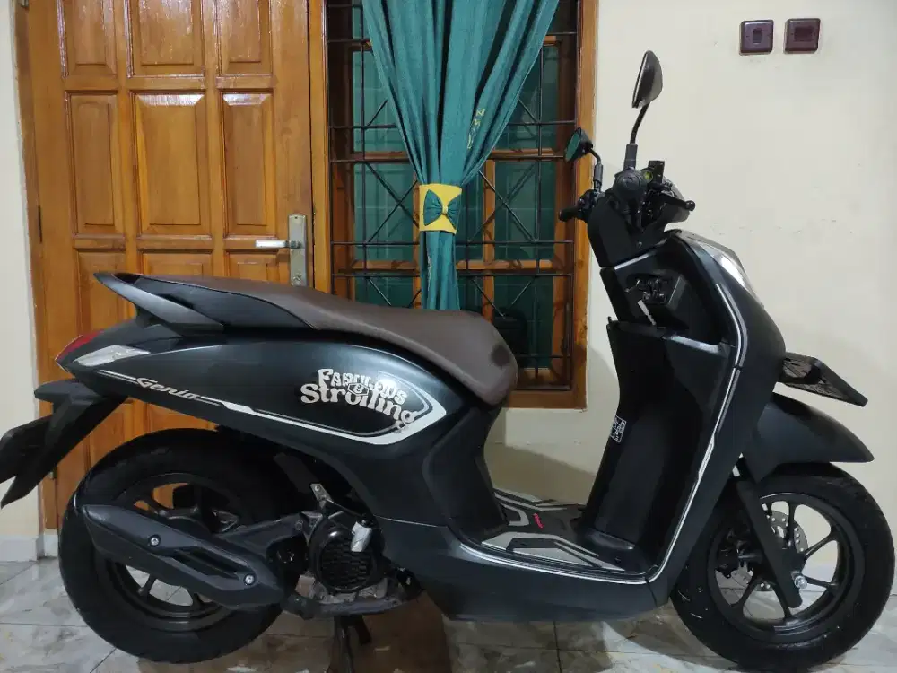 Persis baru km 500 perak honda genio cbs iss super mulus ful original