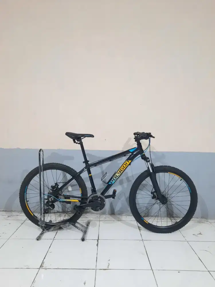 POLYGON MONARCH M5 TAHUN 2019