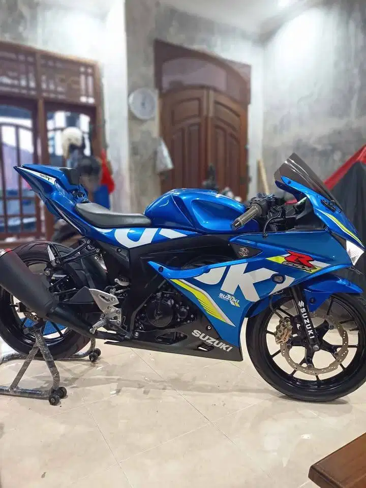 Suzuki GSX-R 150 (KM5000 Asli - Istimewa)