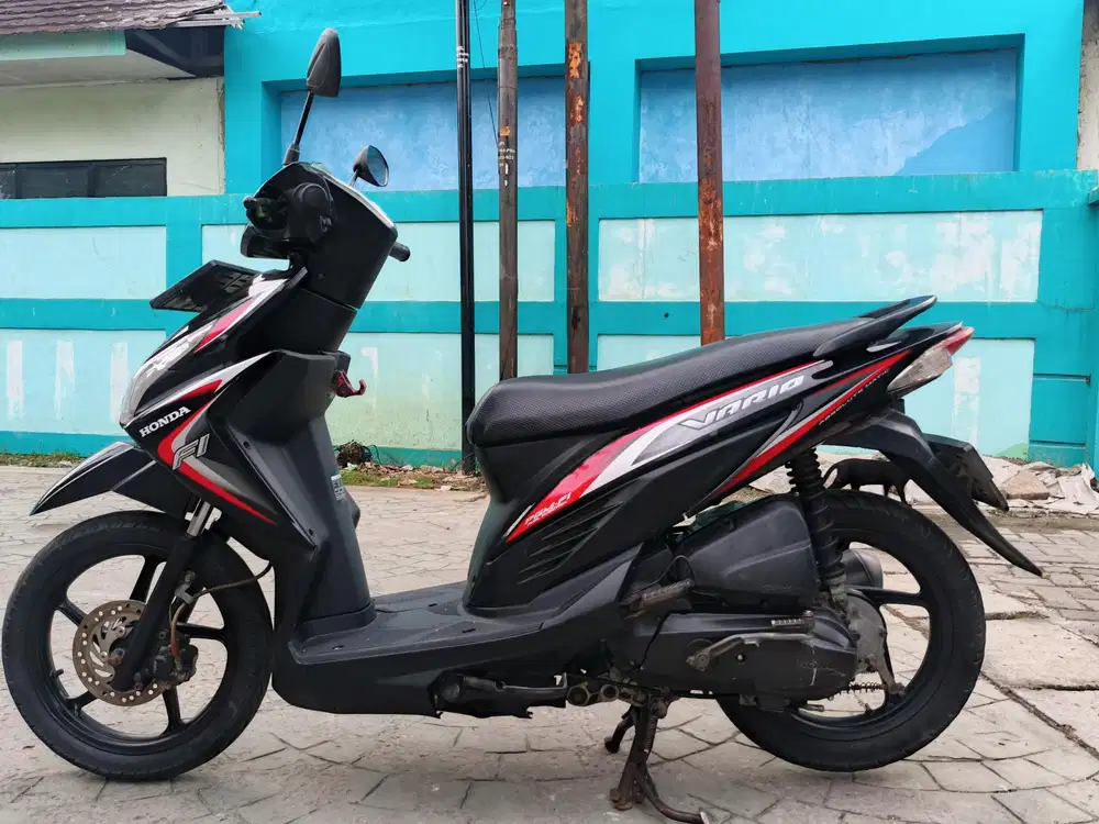Honda Vario LED fi 2015  pajak hidup stater tokcer halus mulus terawat