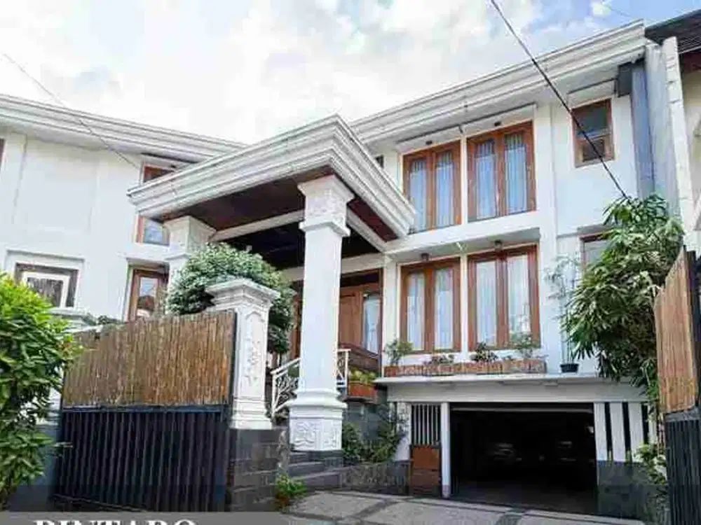 Dijual Rumah mewah plus swimpool di Bintaro sektor 9 Tangsel