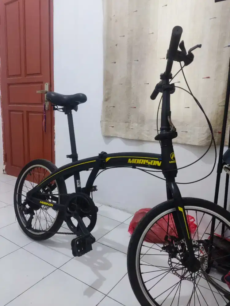 Sepeda lipat Morrison