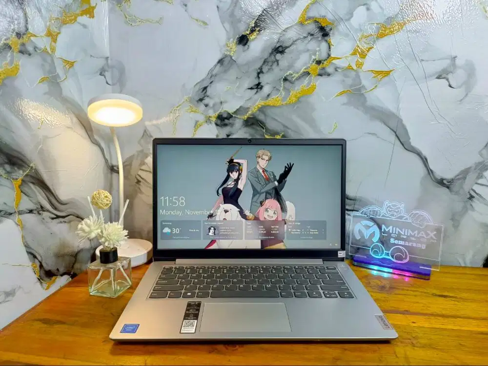 Lenovo ideapad slim 1i  gen muda Ram 8GB NVME 256GB  slim windows 10 o