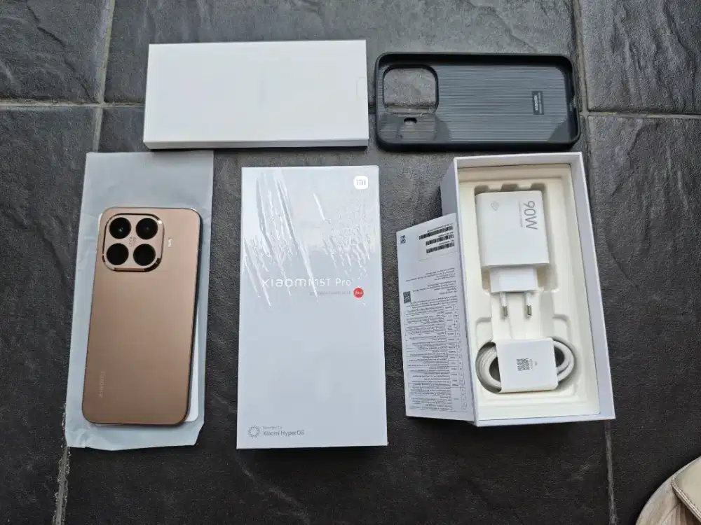 Xiaomi 15T Pro 512 GB Ram 12 GB Mocha Gold Like New