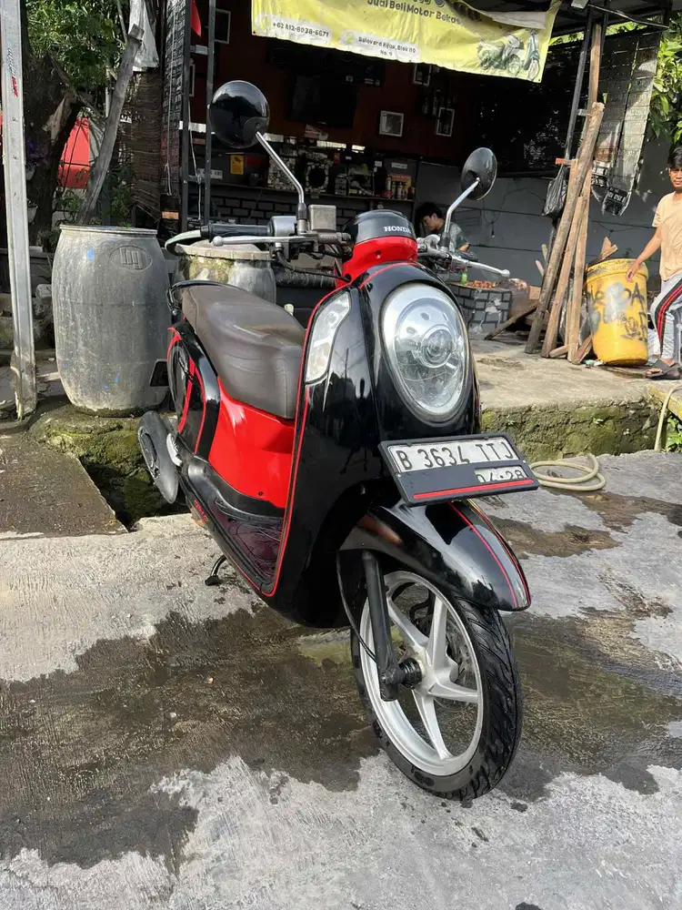 HONDA SCOOPY FI 2013 PAJAK HIDUP
