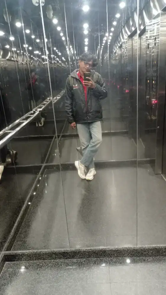 Cari kerja ,ijazah hanya SMP, TB 179 ,BB 80