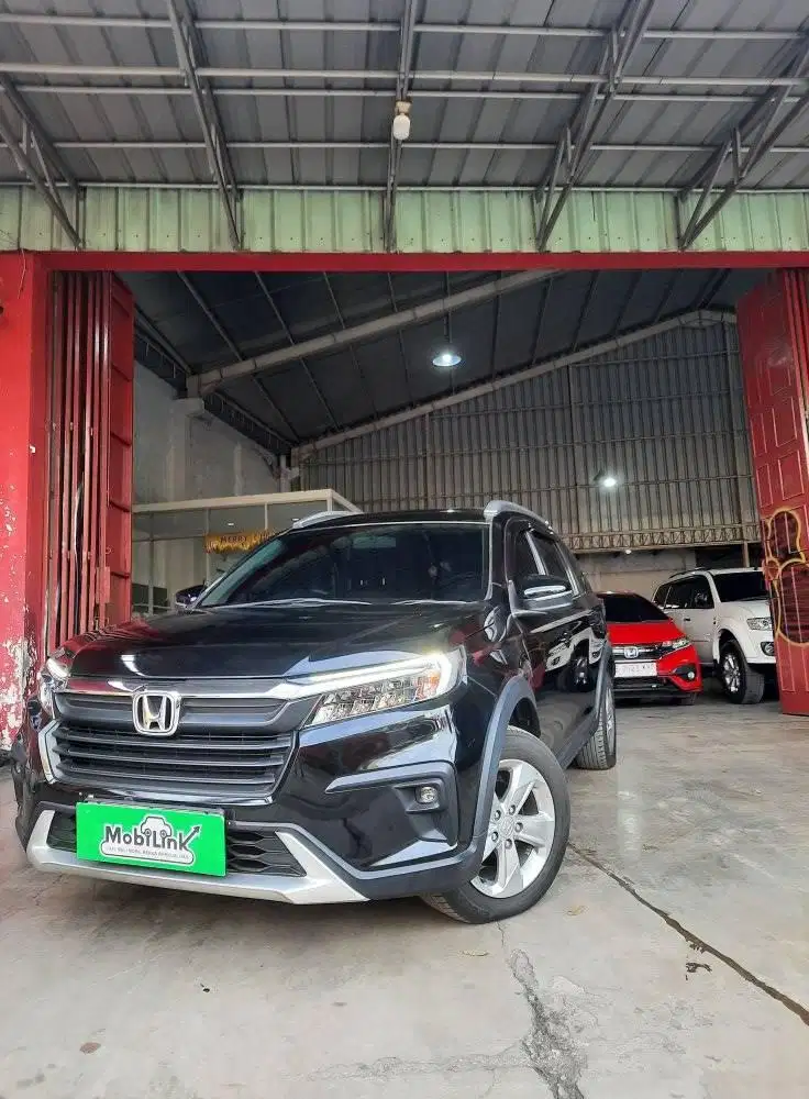 Honda BRV E matic 2022 Dp 5 juta Gratis Garansi