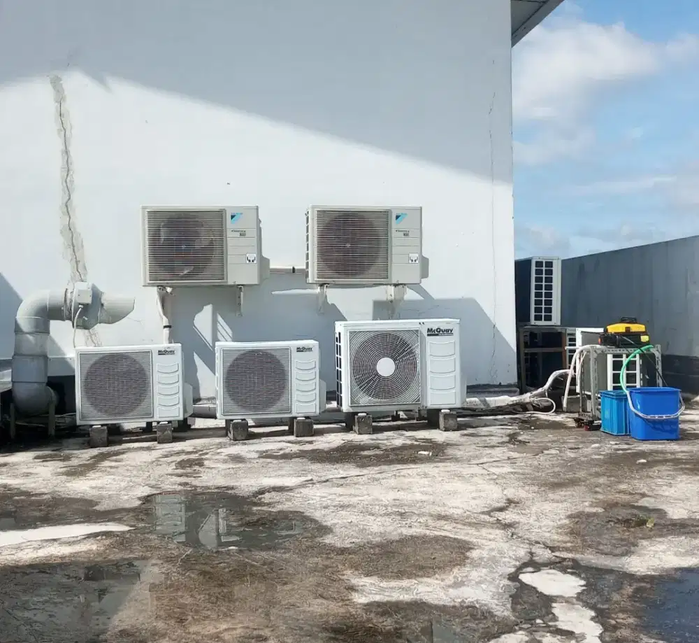 SERVICE AC PERBAIKAN DAN MAINTENANCE