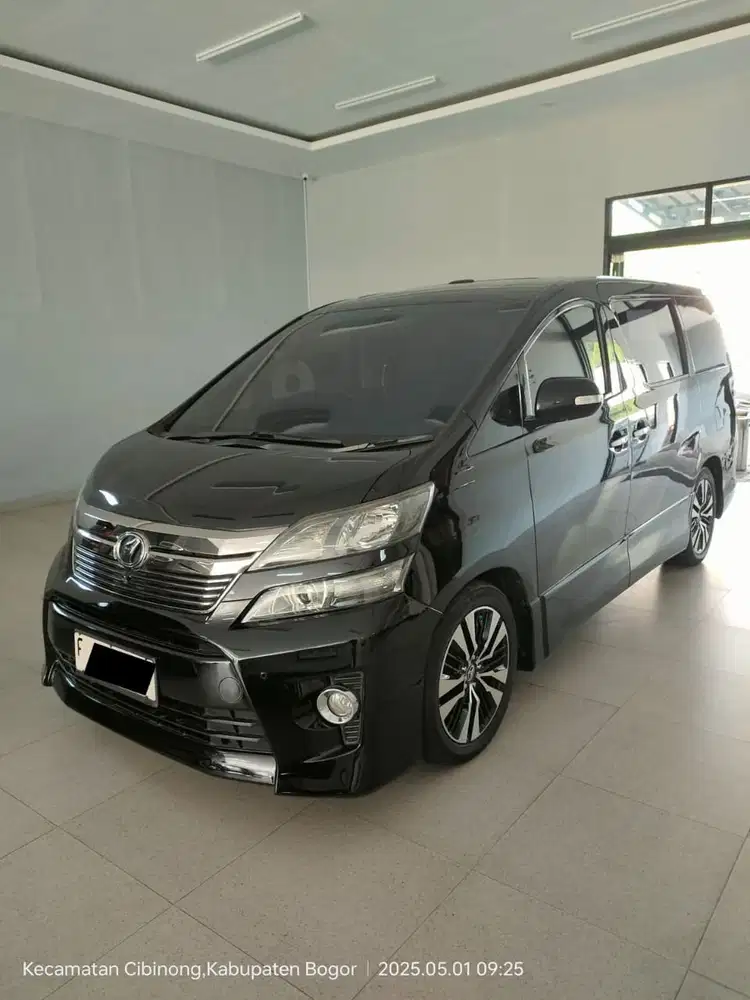 Toyota Vellfire 2013 Bensin