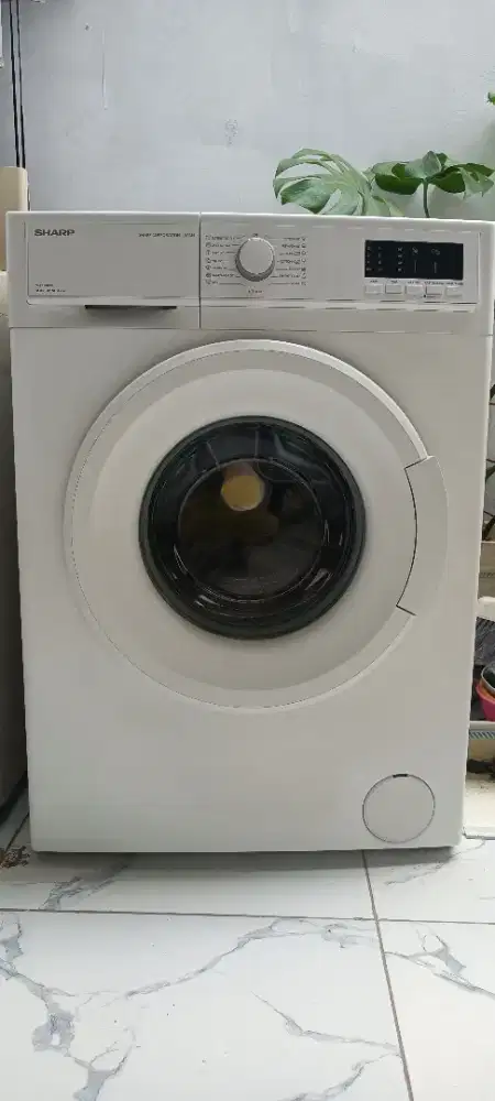 mesin cuci sharp 8kg. normal pemakaian pribadi. BU