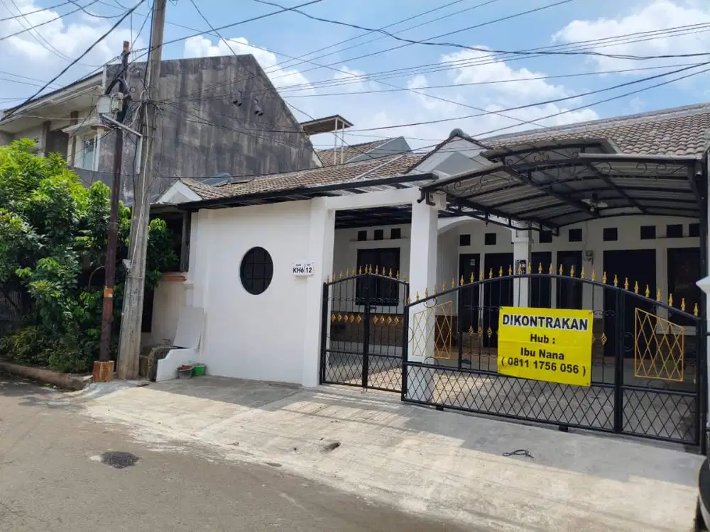 Di Kontrakkan Rumah 2 lantai di Belakang Kota Wisata Cibubur