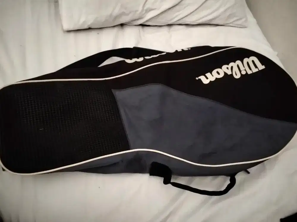 Dijual tas raket tennis original Wilson