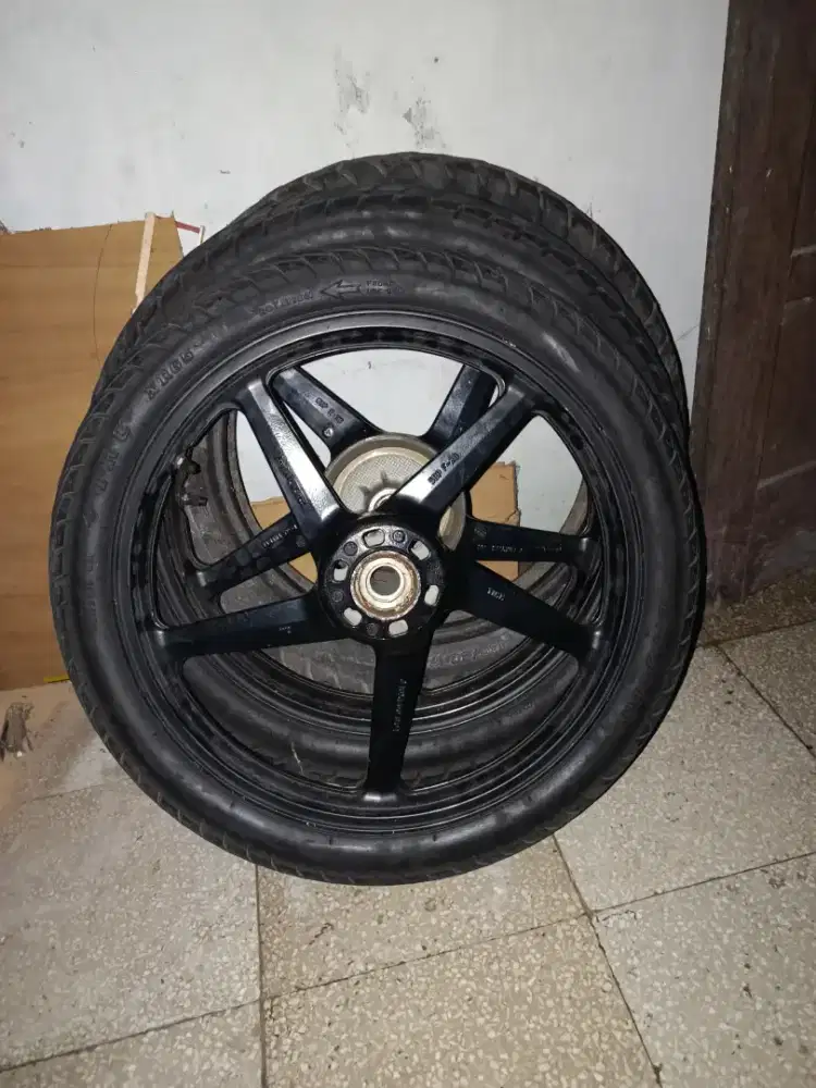 Velg original scorpio plus ban