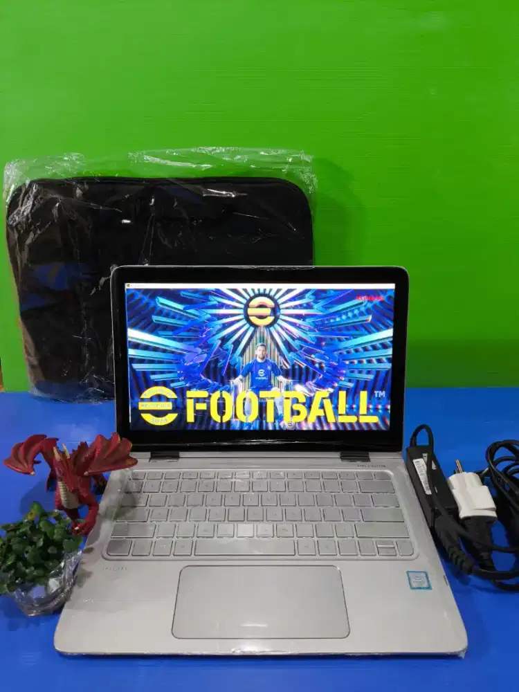 HP SPECTRE X360 CONVERTIBLE 13- 4124Tu alumunium SLIM [RAM 8GB/SSD ]