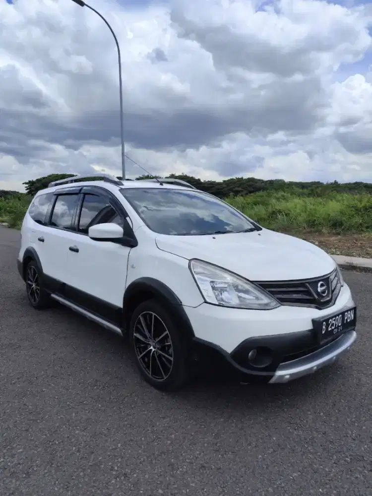 Nissan Grand Livina X-Gear AT 2015 [ Pajak Panjang ]