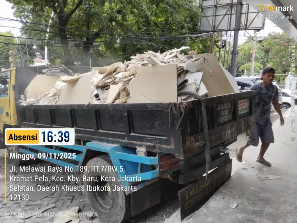 Jasa buang puing dan pengurugan