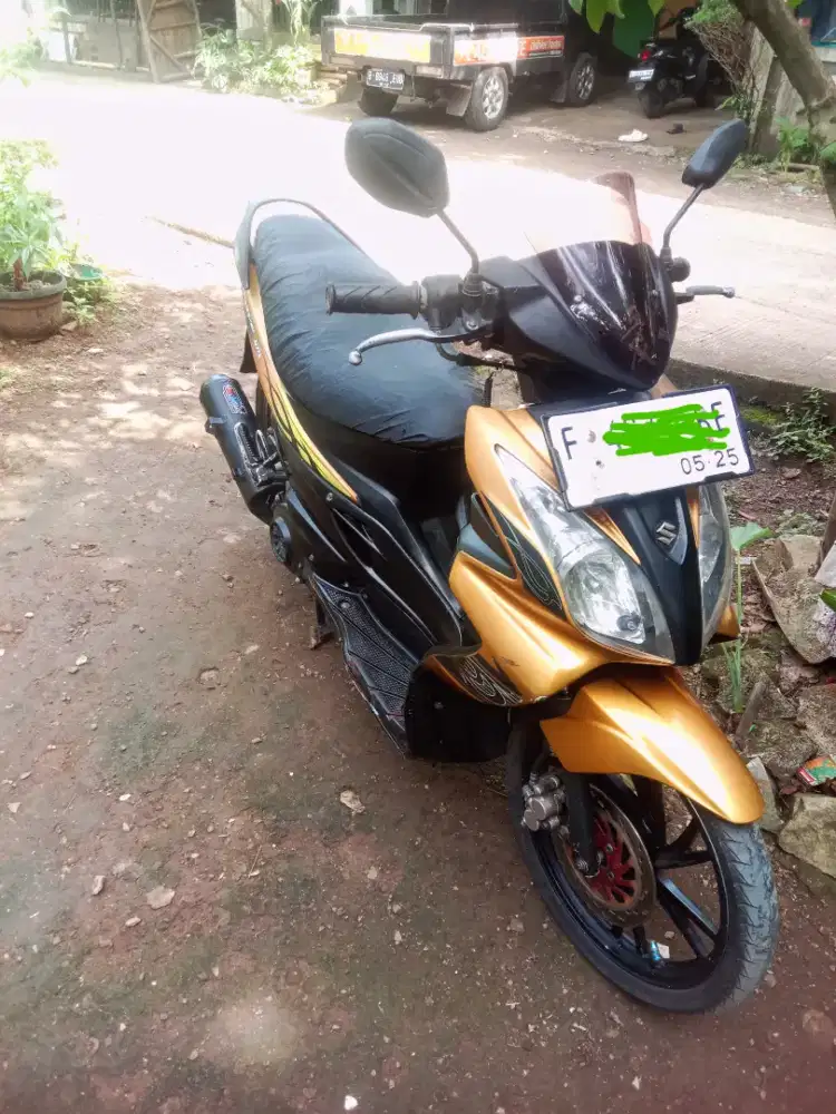 Skywave 2008 Warna kuning Metalik Hitam